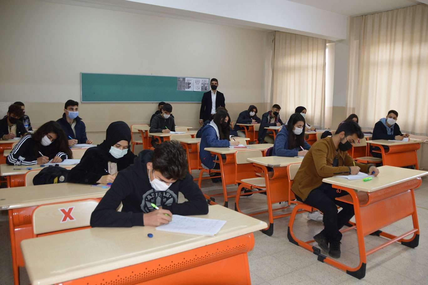 Lisede bu yıl sınıfta kalma kaldırıldı